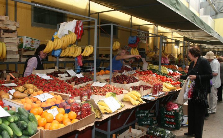 Ovo voće spašava organizam na +40: Ova je namirnica ubjedljivo najbolji izbor...