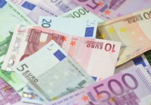 Slovenci falsifikovanim eurima plaćali u Doboju
