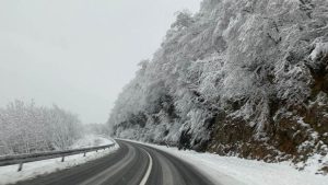 Dva sela na području Bosanskog Grahova odsječena od svijeta zbog snijega
