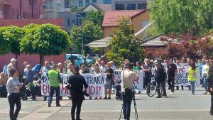 U Prijedoru obilježen Dan bijelih traka: Porodice još nemaju dozvolu za podizanje spomenika djeci