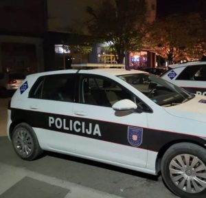 Detalji o drami u Ljubuškom: Tokom igre u porodičnoj kući dječak (5) upucao sestru (4) iz zračne puške