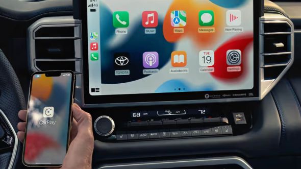 Apple CarPlay je dobio veliku nadogradnju novim iOS 26 sistemom na iPhone telefonima Apple CarPlay je dobio veliku nadogradnju novim iOS 26 sistemom na iPhone telefonima