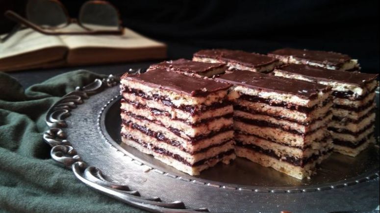 Miris domaće kuhinje: Kolač koji nosi duh prošlih vremena