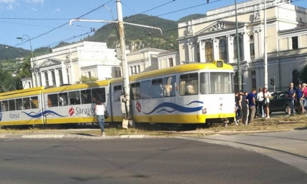 Tramvaj i ranije iskakako iz šina na istom mjestu: Incidenti se dogodili 2017. i 2013. godine