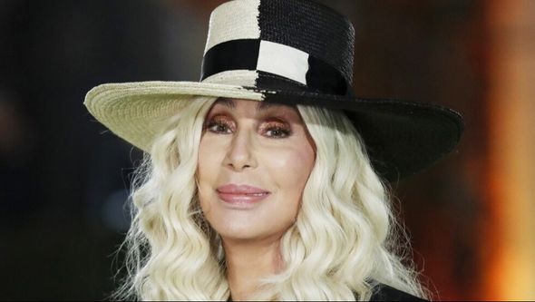 Šer izgubila bitku za starateljstvo nad sinom: Detalji sa suđenja potresli javnost